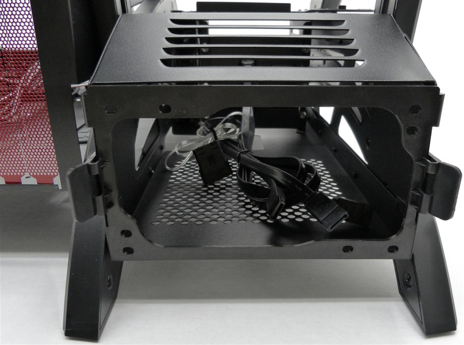 Игровой компьютер светящийся