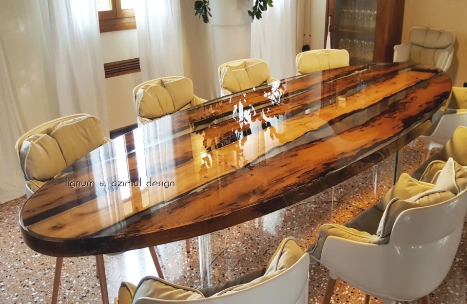 Деревянный большой стол круглый