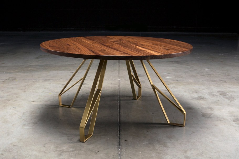 Стол мраморный обеденный