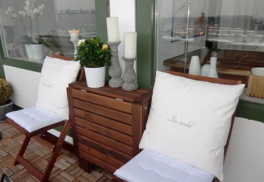 Мебель из икеа на балконе