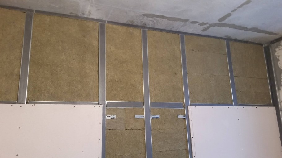 Шумоизоляция перегородки в доме панель