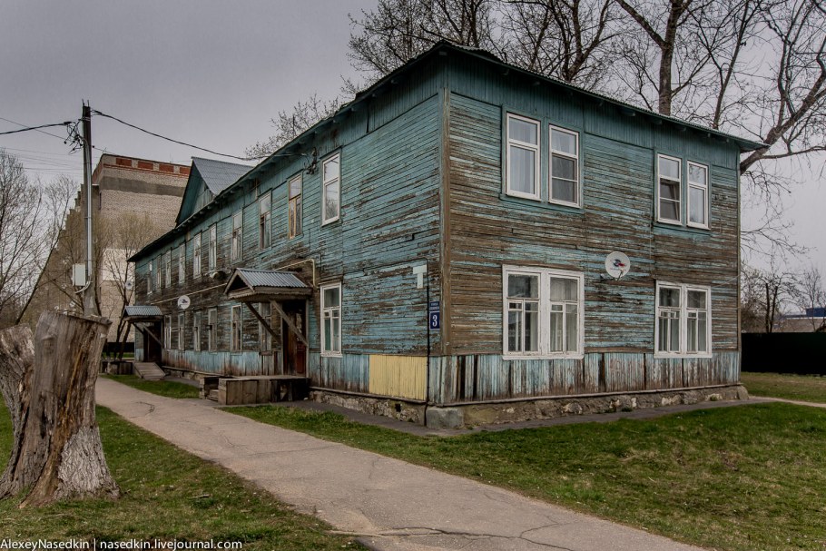 Барак деревянный Кирова 102