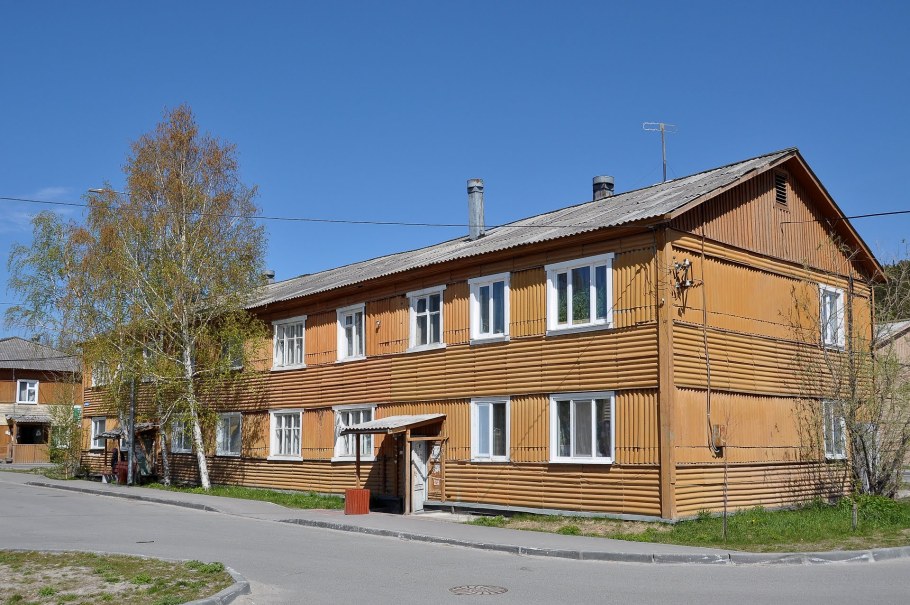 Бараки в России