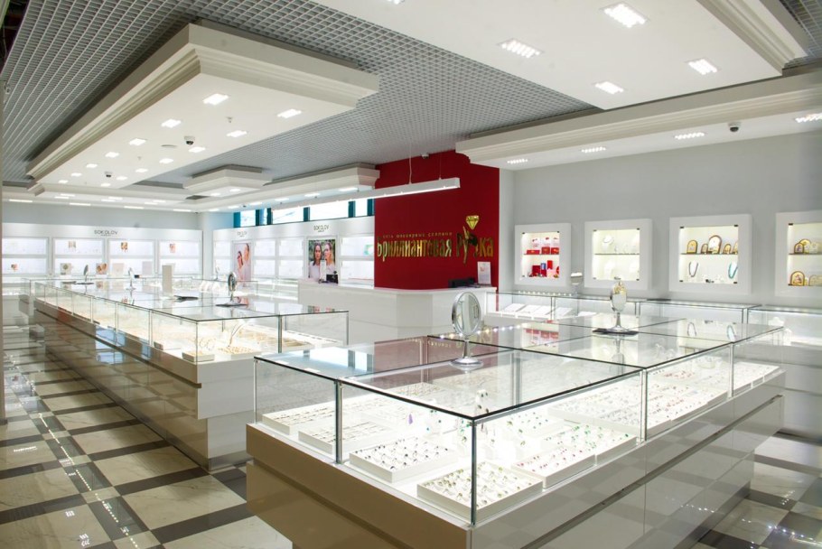 ТЦ красный дом Екатеринбург