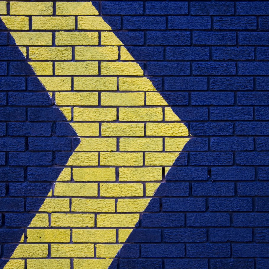 Сиреневый кирпич