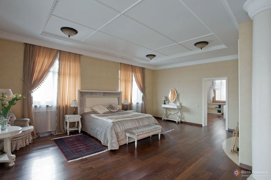 Комната с угловым окном