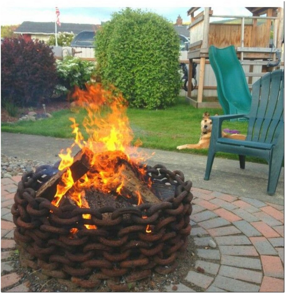 Место для костра на даче