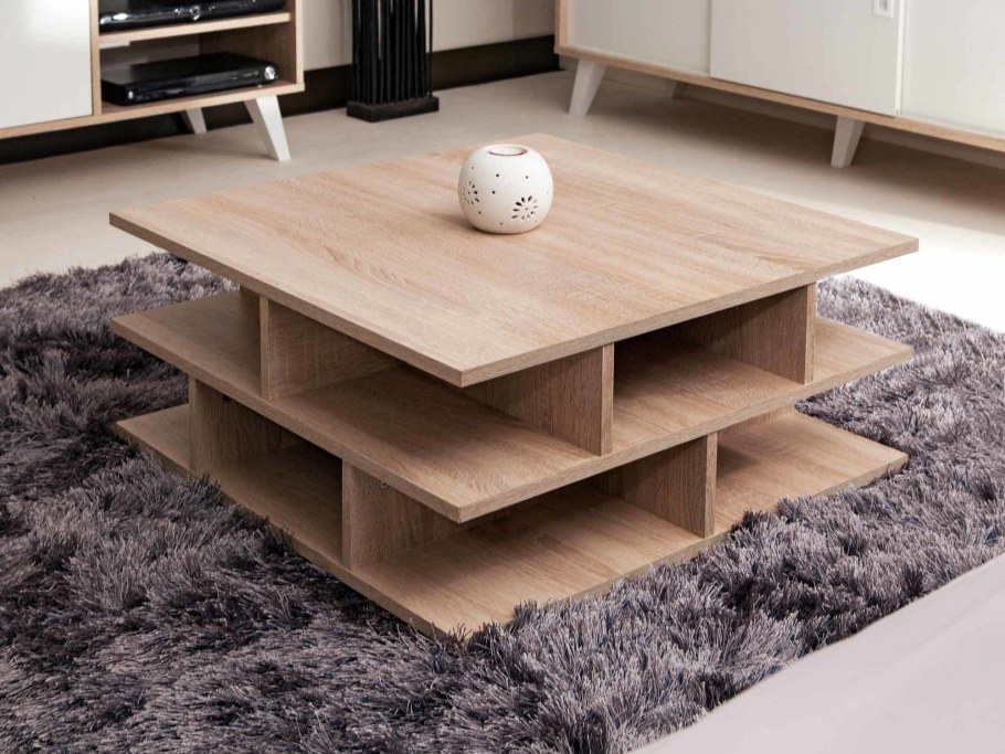 Креативный журнальный столик