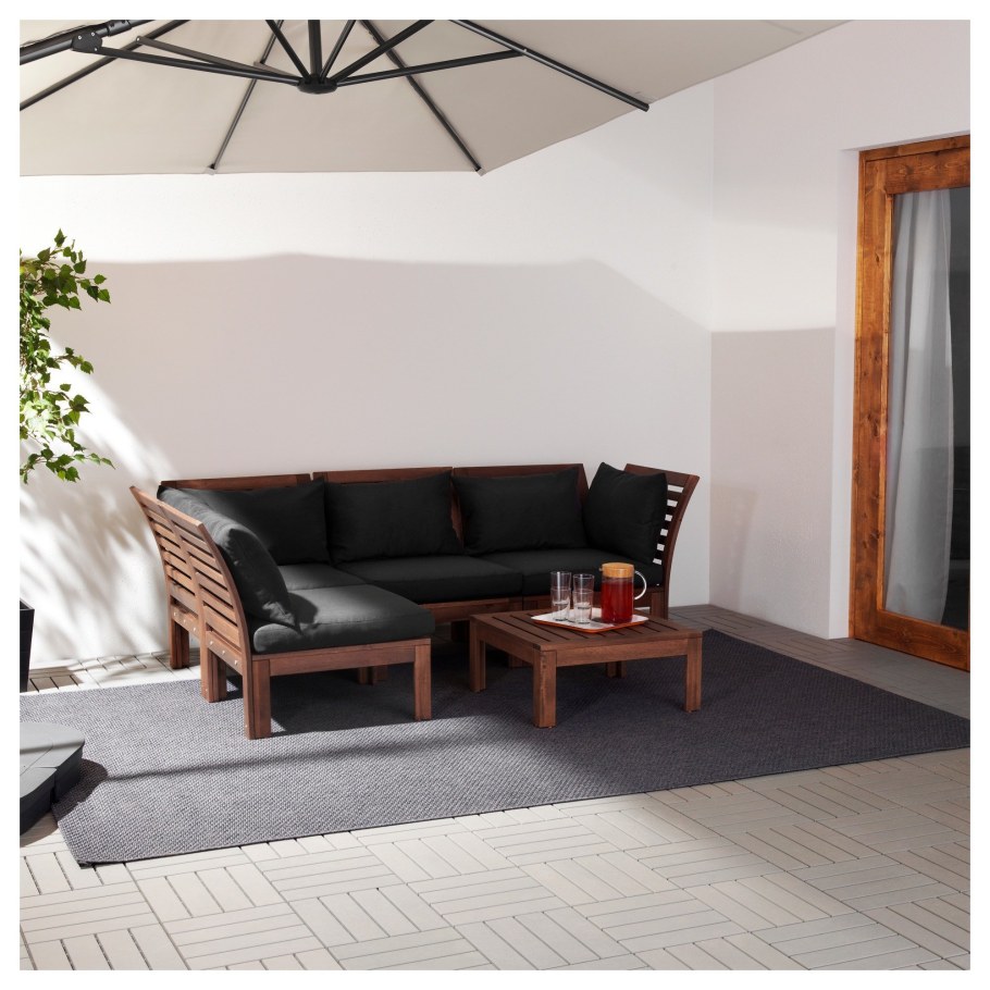 Икеа ЭПЛАРО диван