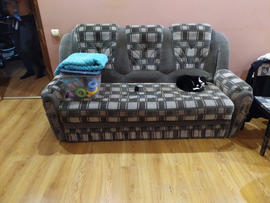 Отдам даром Челябинск мебель диван бесплатно