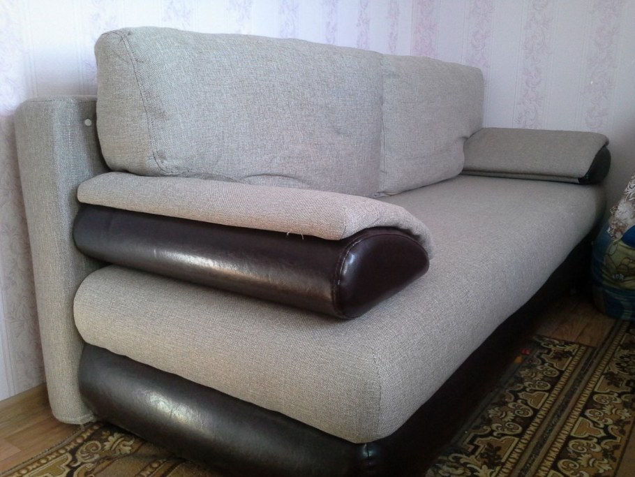 Отдам даром мягкую мебель диван кровать