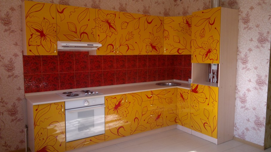 Плёнка для обклеивания кухонного гарнитура