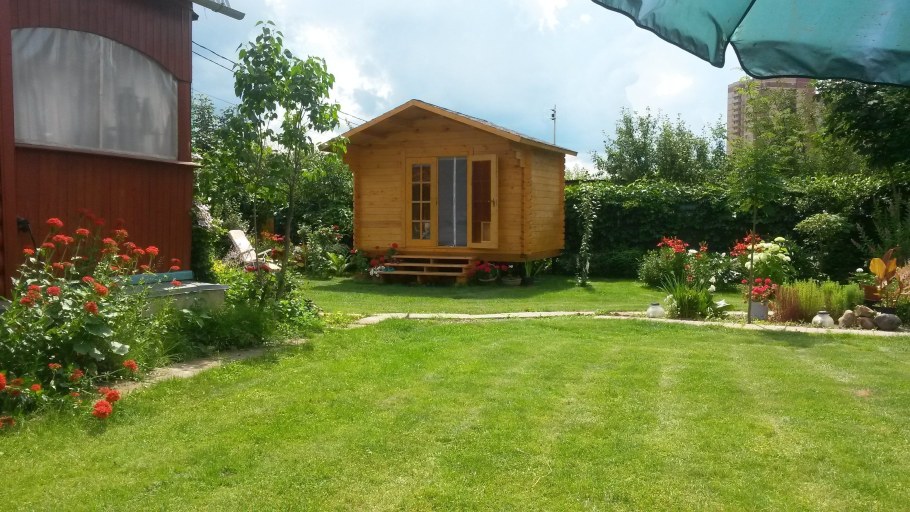 Дачный домик на участке 6 соток