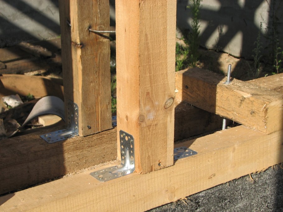 Уголок соединения бруса качелей KBT Wall, квадрат 90*90 мм (крепление балки)