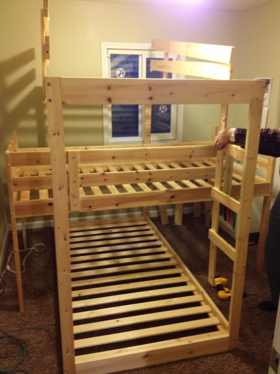 Кровать икеа верхний ярус