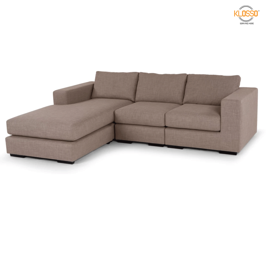 Угловой диван со спальным местом в гостиную