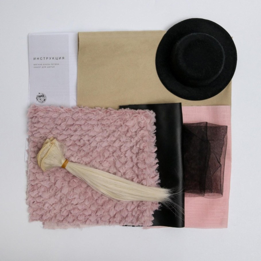 Реклама интерьерных кукол