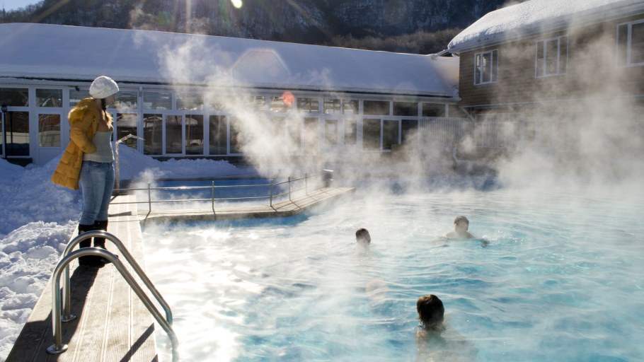 Термальный бассейн Эльбрус