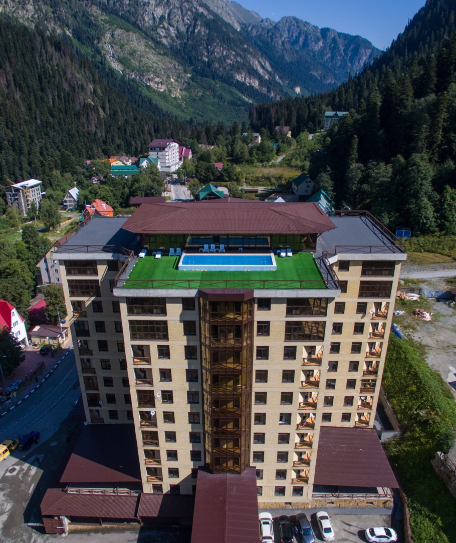 Гостиница вершина Домбай