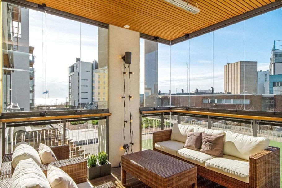 Угловой диванчик на балкон