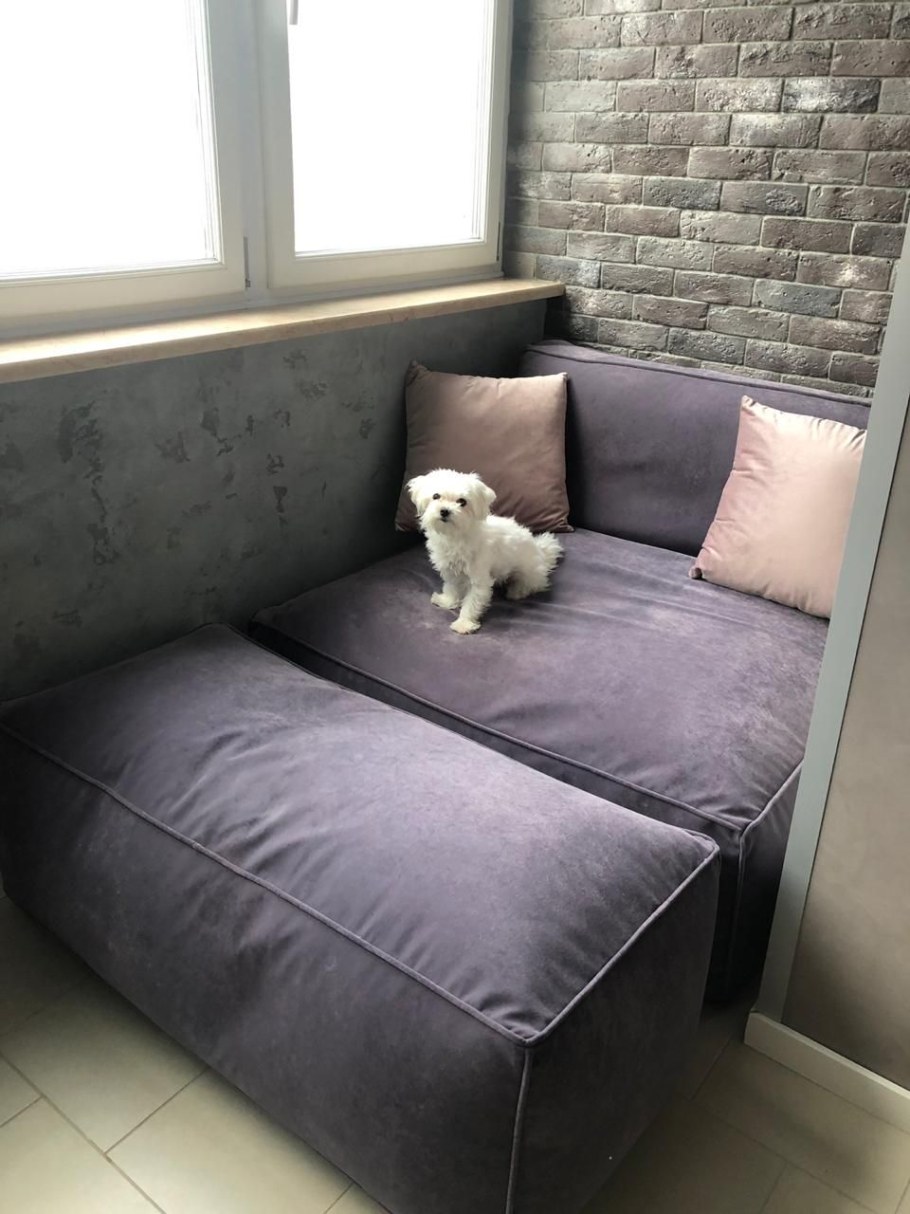 Угловой диванчик на лоджию