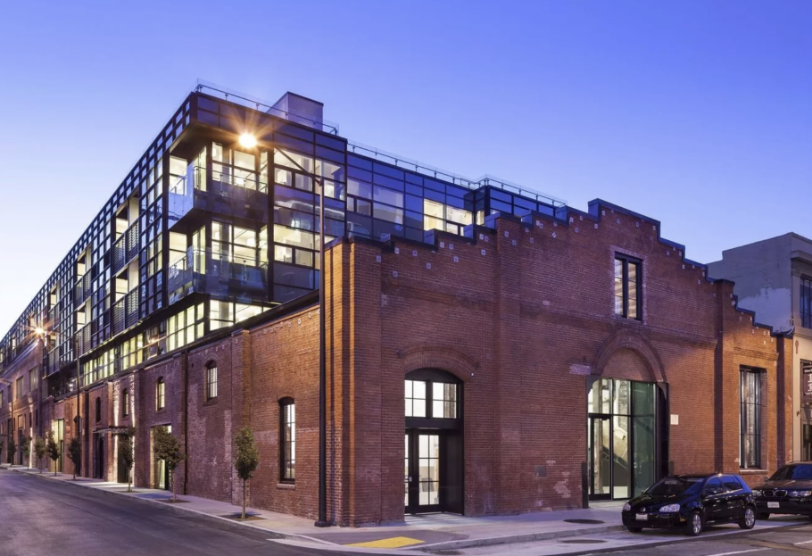 Даниловская мануфактура Старбакс