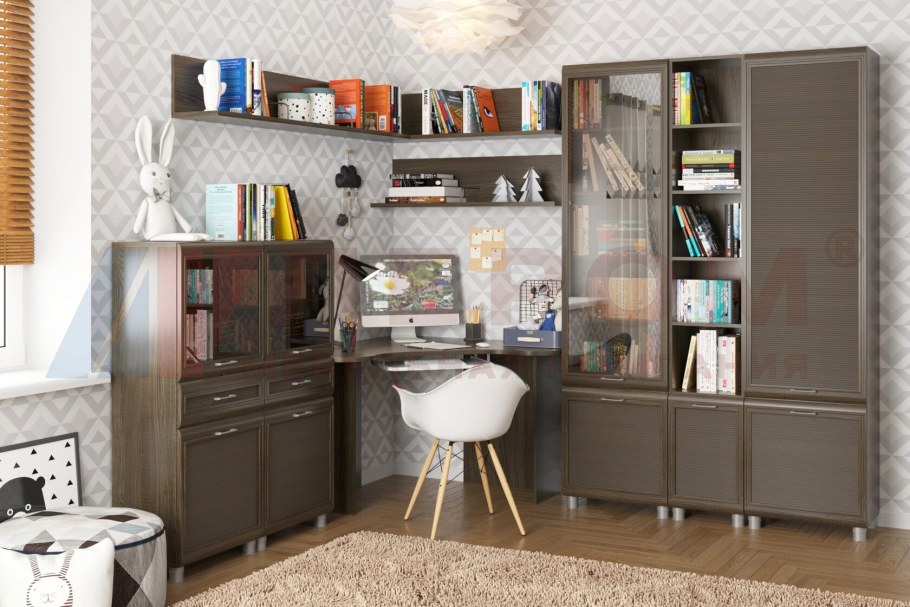 Лером Ксюша стол компьютерный