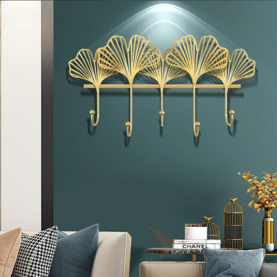 Винтажная скульптура настенная