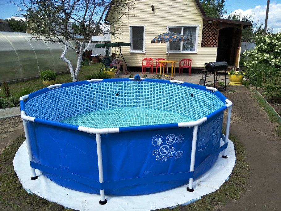 Площадка под бассейн каркасный Intex 305х76см