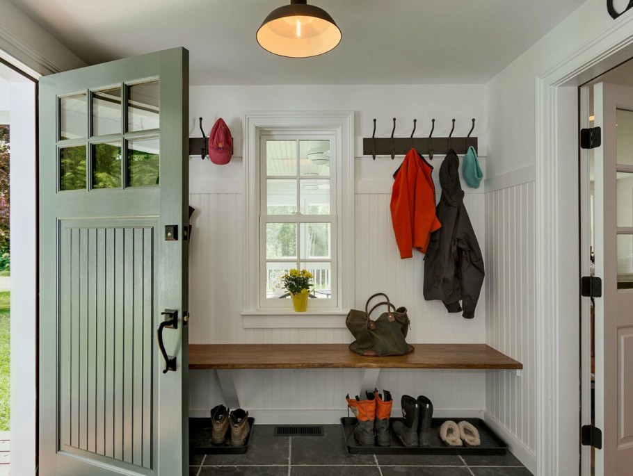 Прихожая фармхаус