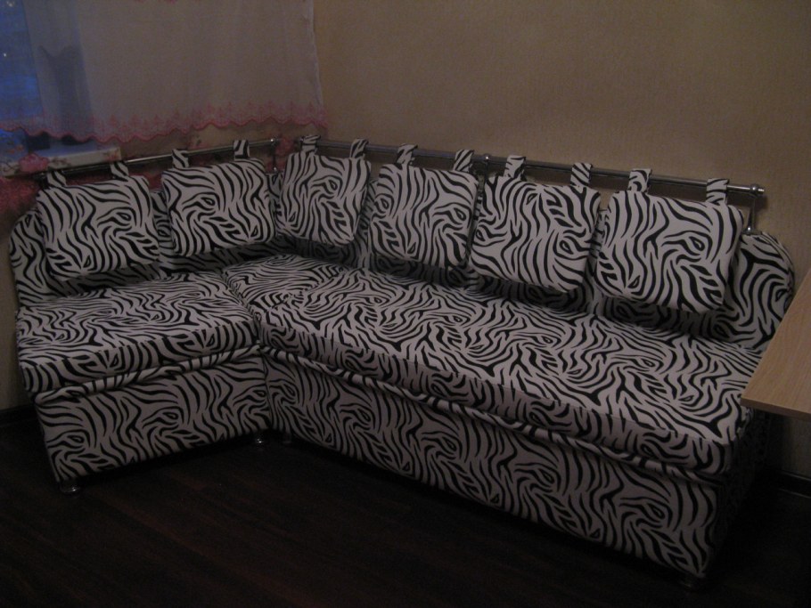 Пуф с принтом Зебра