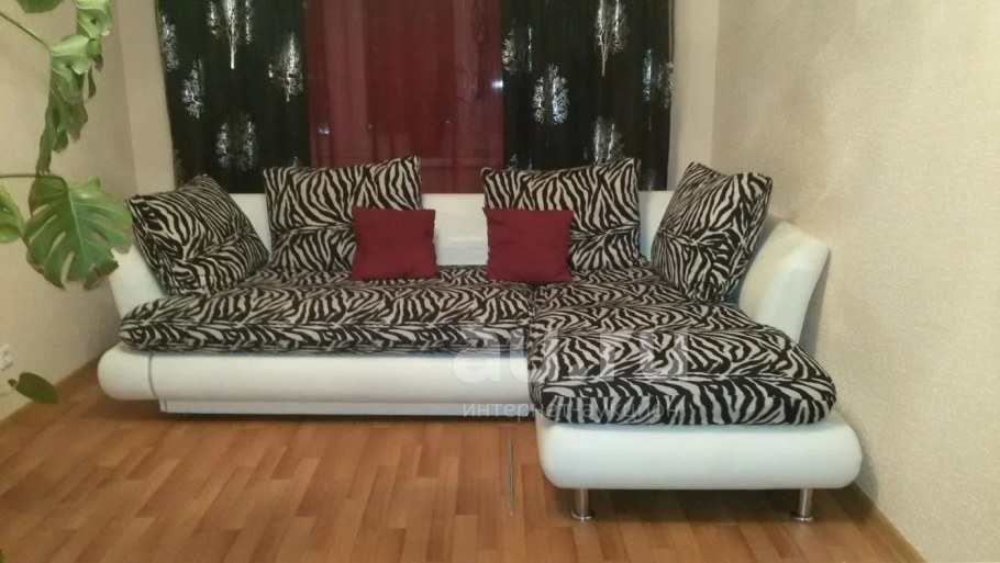 Накидка на диван Зебра