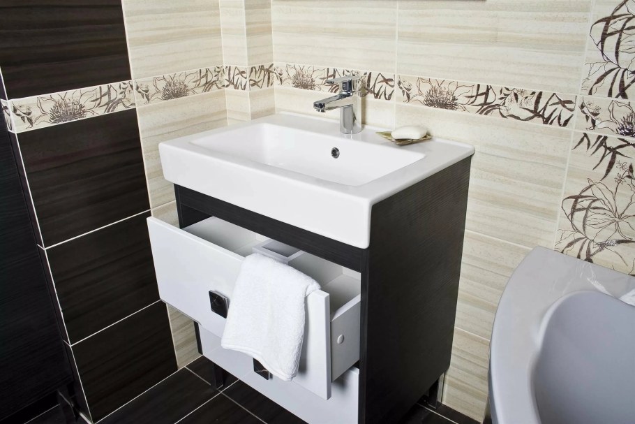 Мебель для ванной из Леруа Мерлен