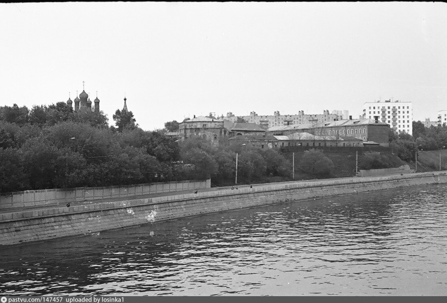 Москва Крутицкая набережная 4k реалистично 2022