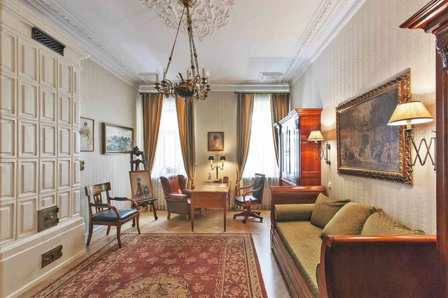 Сталинка в Старом стиле