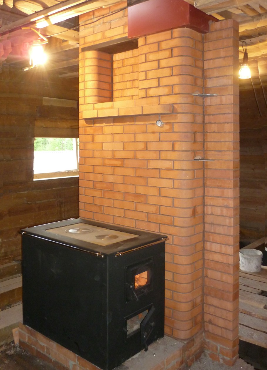 Печь кирпичная отопительная дровяная
