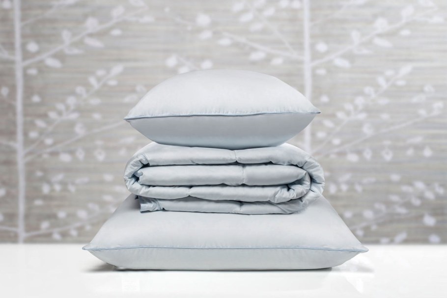 Подушка natures мужской мир 70