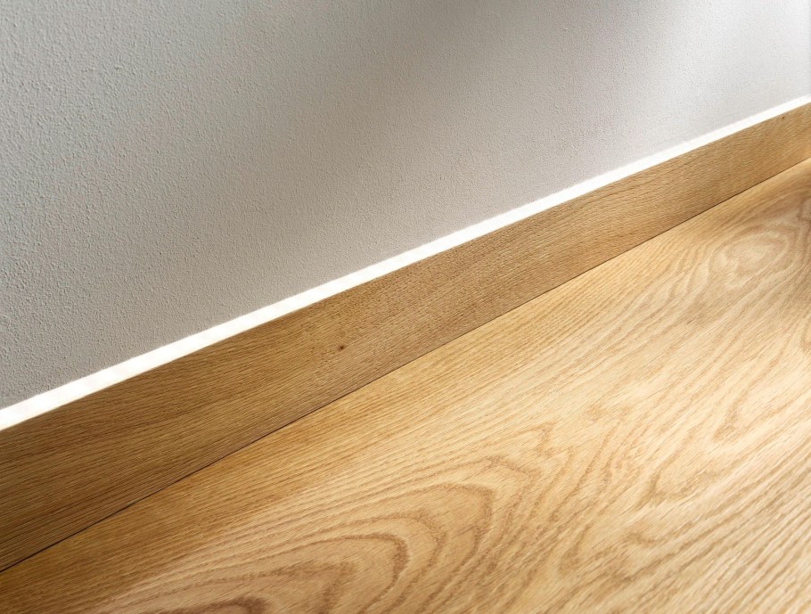 Плинтус welliger Skirting-1