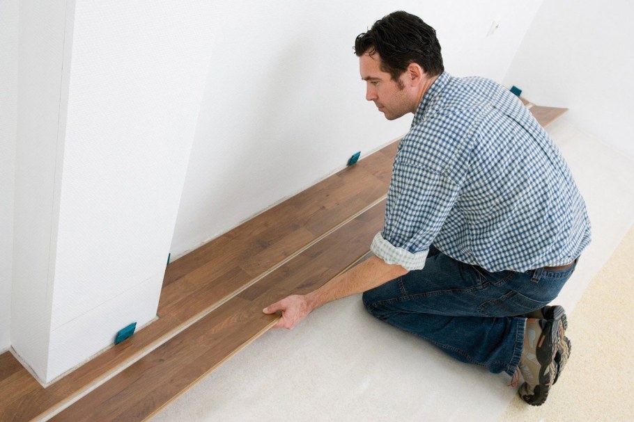 Паркет плинтус пол