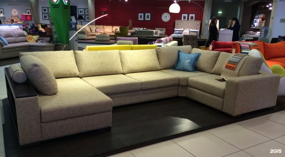 Диван прямой манго 2