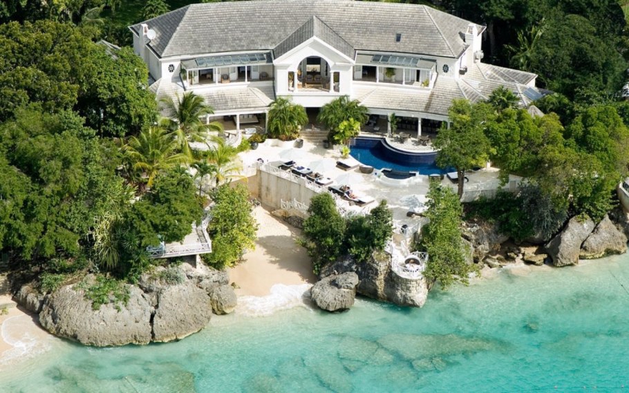 Вилла у океана