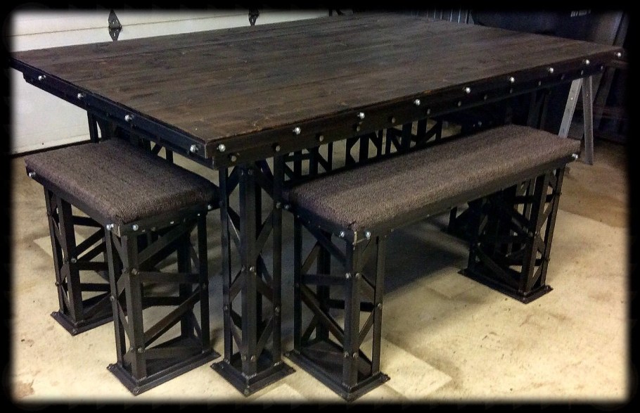 Мебель из металла в стиле лофт и стимпанк