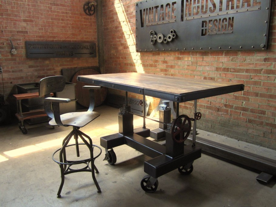 Стол стимпанк