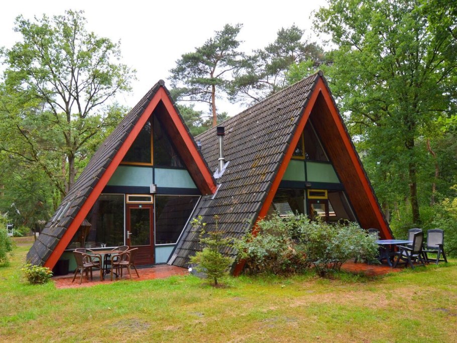 A frame House Эндрю Геллер