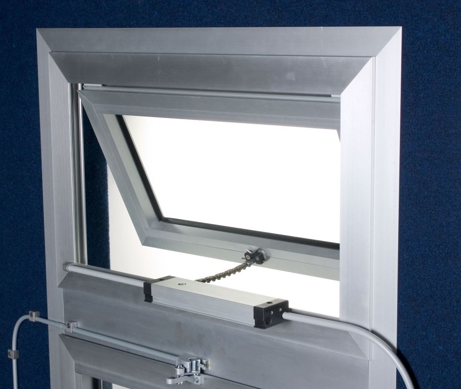 Geze электропривод для фрамуги