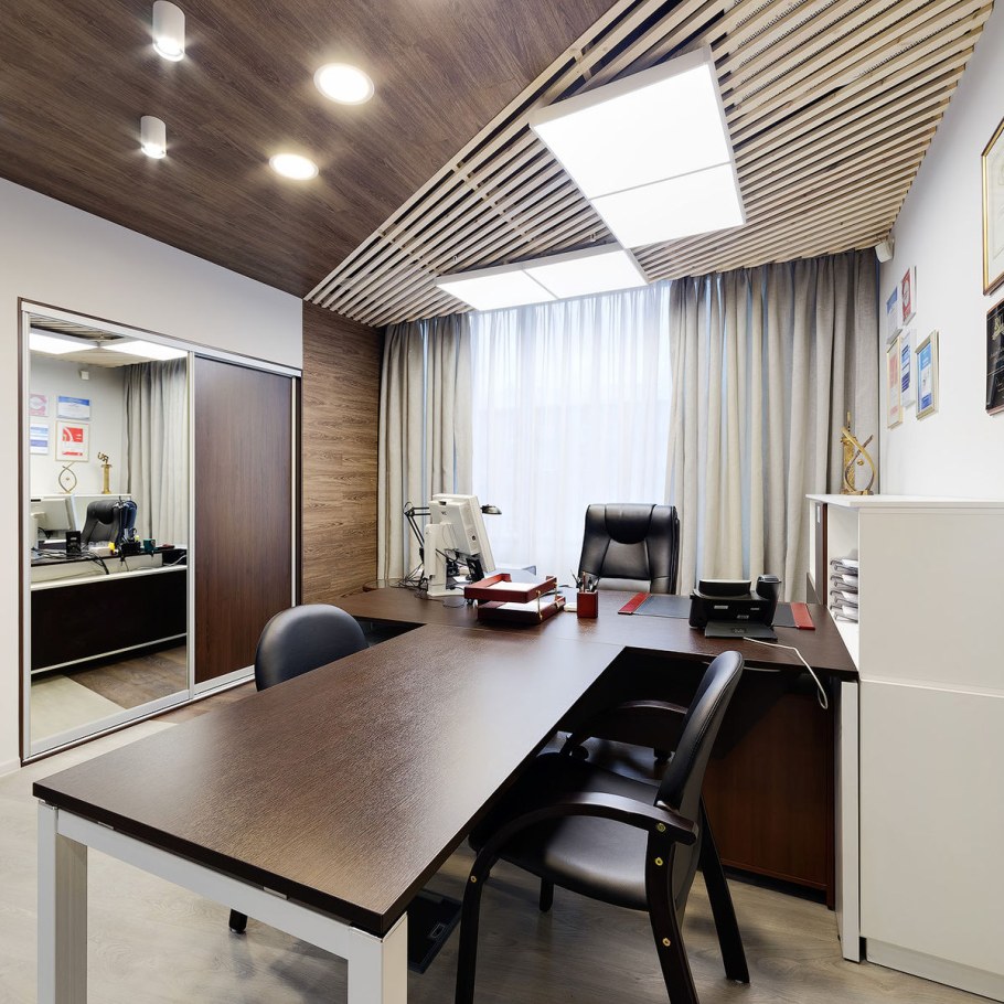 Помещение под офис голубой