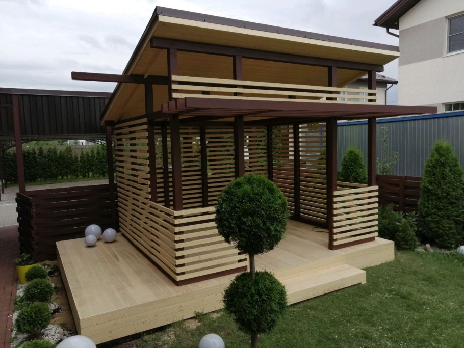 Навес для мангала из дерева