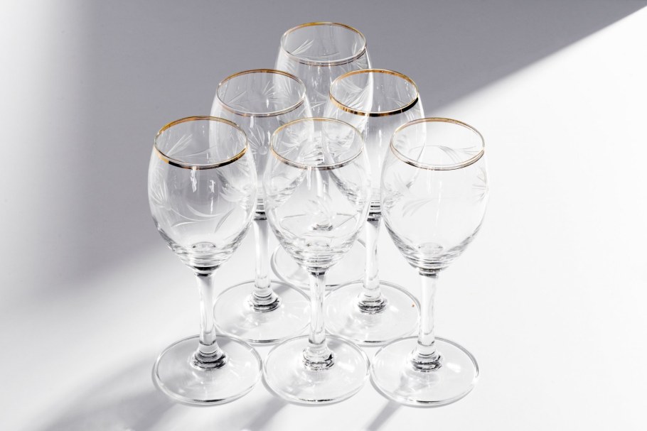 Алмазная гравировка на стекле и зеркале