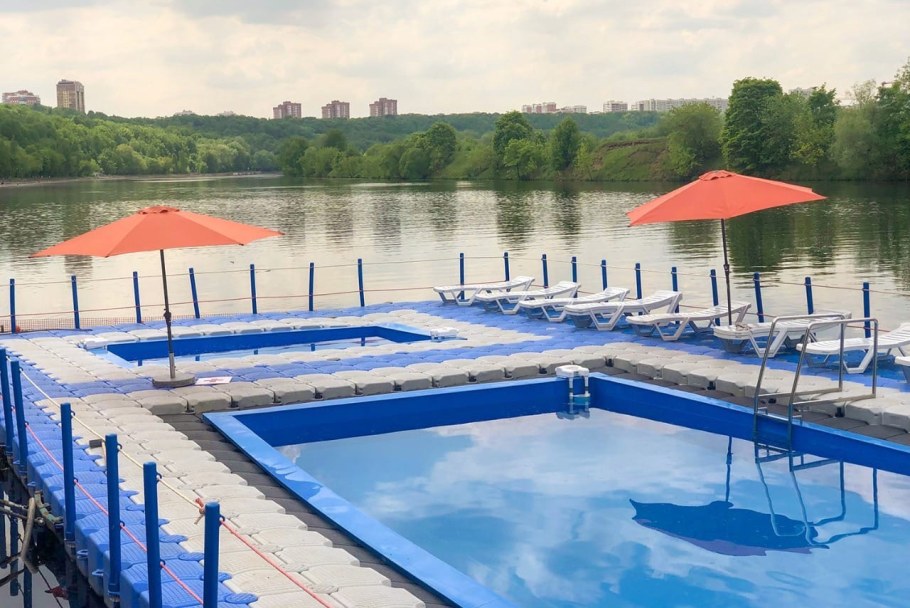 Бассейн Чайка в Москве