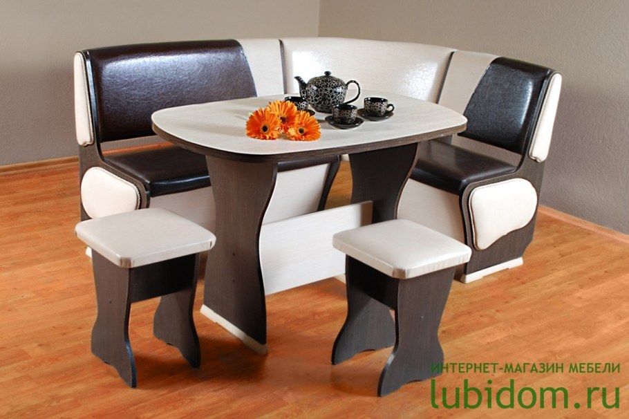 Кухонный уголок диван